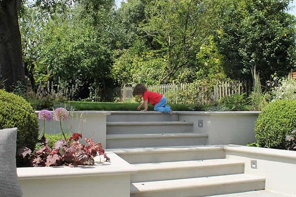 Airy garden